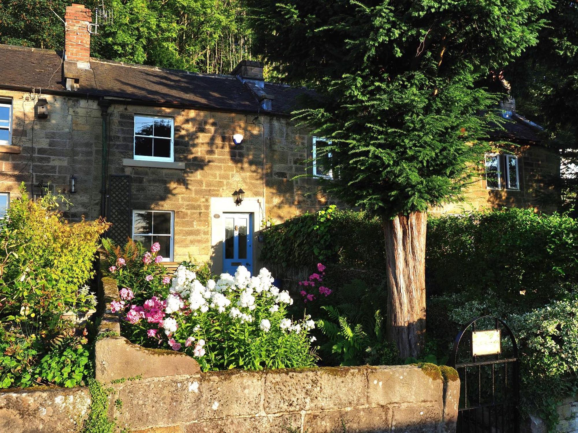 Rose Holiday home *